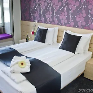 Z Executive Boutique Bükreş